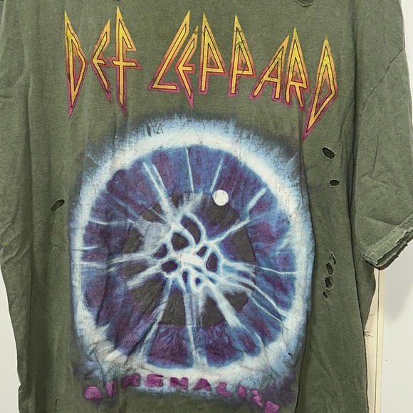 Urban Outfitters Def Leppard graphic tee - Picture 2 of 3